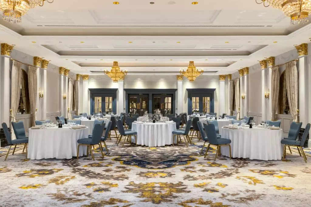 رستوران MARRIOT